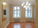 3 room apartment in magnificent tenement house in Lodz 5