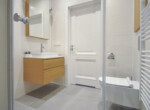 bathroom in flat for rent gdansk